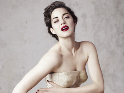 Gợi cảm như ‘người tình bí ẩn’ của Người Dơi