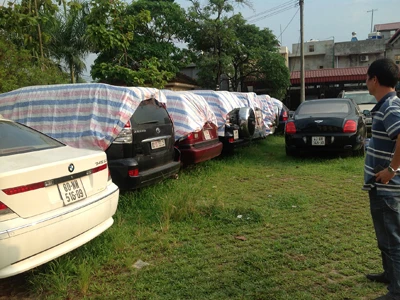 Xe sang vi phạm bị thu giữ tại Công an tỉnh Phú Thọ