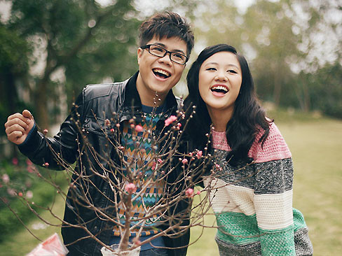 Văn Mai Hương ra Bắc ăn tết với Đinh Mạnh Ninh