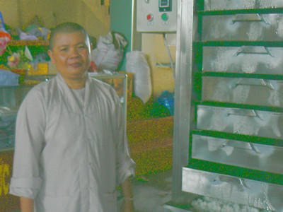 Tủ nấu cơm từ thiện