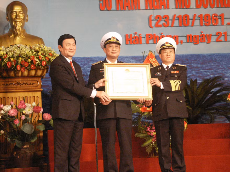 Chủ tịch nước dự lễ kỉ niệm 50 năm Ngày mở đường Hồ Chí Minh trên biển
