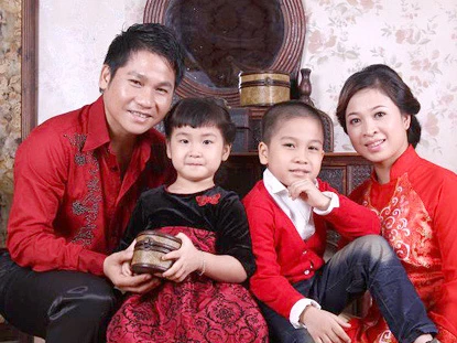 Trọng Tấn: ‘Vợ băn khoăn nhiều khi tôi nghỉ việc’