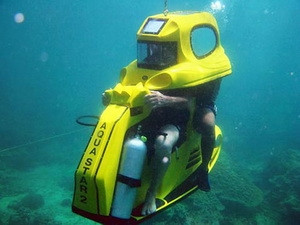 Xe máy tay ga dưới nước AS-2. (Nguồn: Internet)