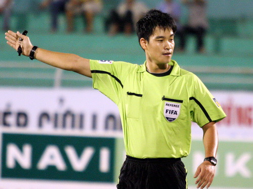 “Thuê trọng tài ngoại? Khả thi nhưng không đơn giản!”