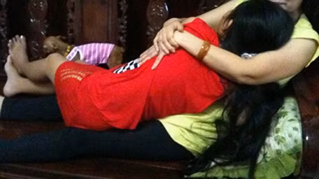 Bố đẻ bắt cóc con gái đòi chuộc 50 triệu đồng