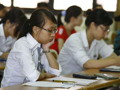 Thí sinh chọi chính mình