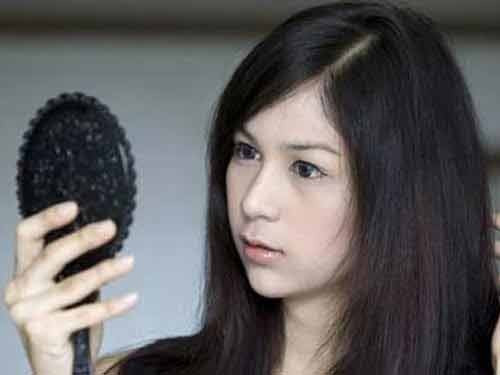 Cô giáo bản ngậm ngùi kể chuyện những cuộc tình đồng giới