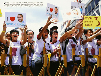 'Tái ngộ' Nick Vujicic ở Hà Nội