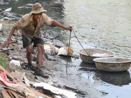 Kiếm đồng tiền sạch từ nơi bẩn nhất Sài thành