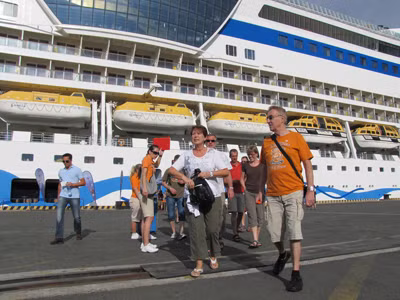 Khách du lịch quốc tế đến Vũng Tàu