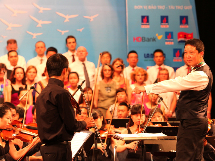 Hòa nhạc ‘Thắp sáng niềm tin’: Vang nốt cao hy vọng