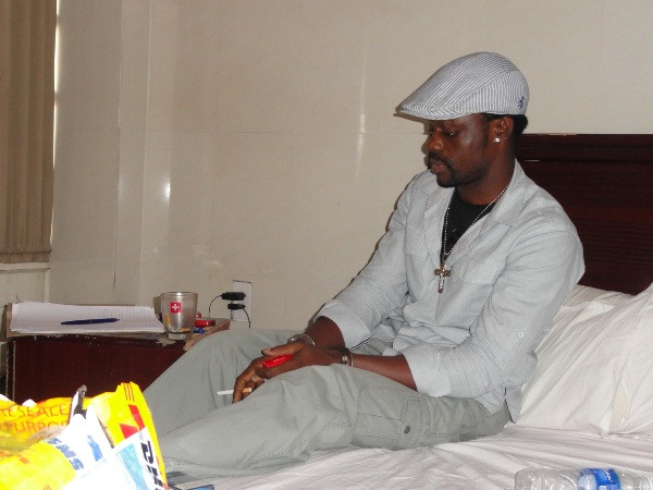 A.DM bị bắt quả tang khi nhận gói hàng phát chuyển nhanh chứa ma túy đá – cơ quan hải quan cung cấp