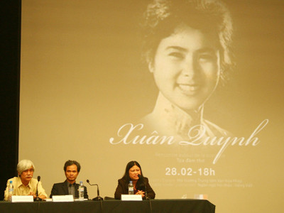 Tại tọa đàm thơ Xuân Quỳnh