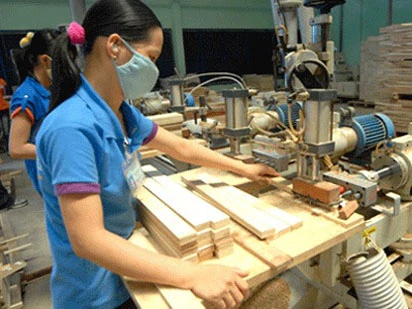 Thuế thu nhập doanh nghiệp: Giữ nguyên 23%?