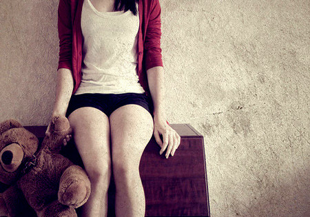 Muôn nẻo “đầu độc” trái tim khi thất tình