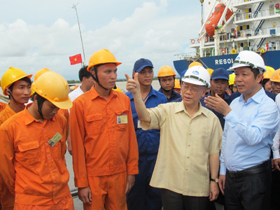 Tổng Bí thư thăm, làm việc tại Hải Phòng