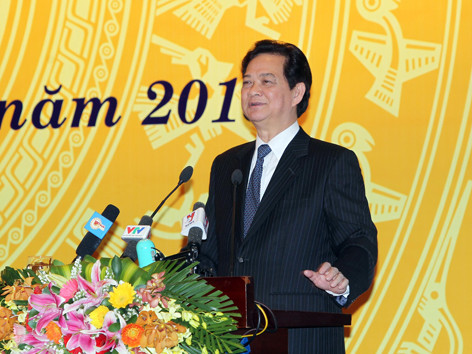 Thủ tướng: Tiếp tục đẩy mạnh tái cơ cấu ngân hàng