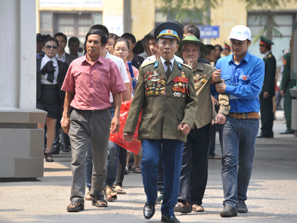 Tấm lòng người dân hướng đến Đại tướng