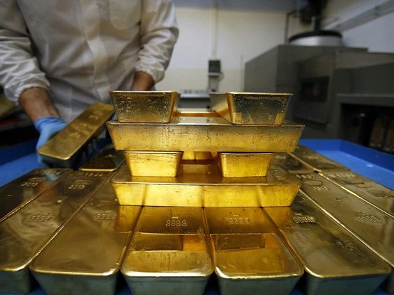 Giá vàng vượt 38,1 triệu đồng/lượng