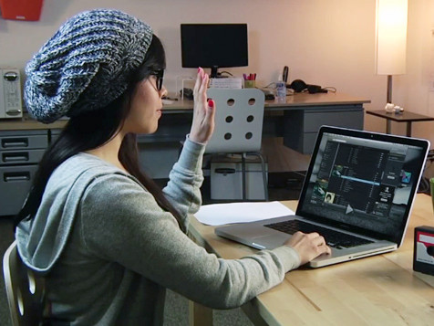 Điều khiển máy tính bằng động tác tay