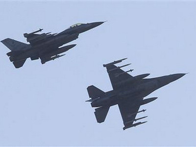 Các chiến đấu cơ của NATO thiết lập vùng cấm bay ở Libya năm 2011. - Ảnh: Reuters