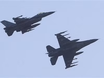 Các chiến đấu cơ của NATO thiết lập vùng cấm bay ở Libya năm 2011. - Ảnh: Reuters