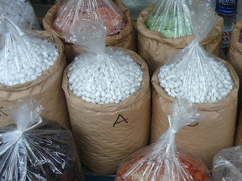 Rùng mình với mứt tết bẩn và rởm