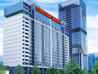 Bất bình với 'căn hộ đại hạ giá'