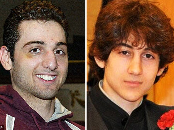 Nghi phạm đánh bom nói gì với mẹ trước khi chết?