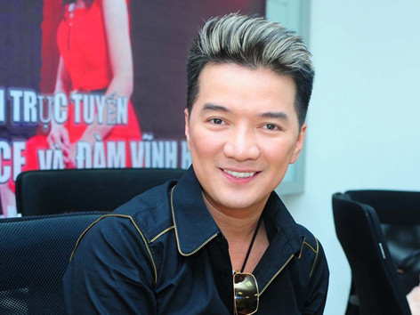 Mr Đàm: 'Đừng hy vọng có bình yên khi vào showbiz'