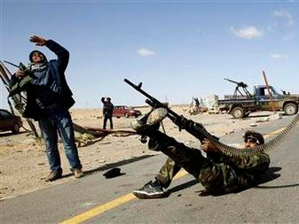 NATO cử máy bay giám sát bầu trời Libya