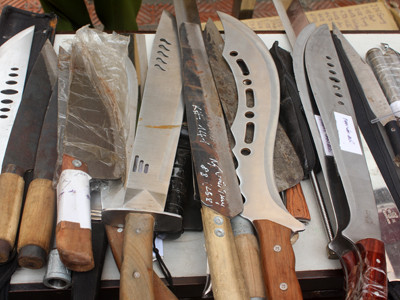 Thu giữ gần 2.000 vũ khí