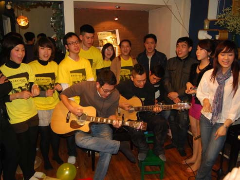 Ấm cúng đêm nhạc Backstreet Boys acoustic night