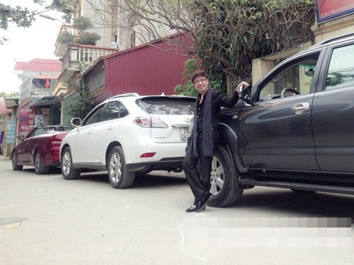 Long Nhật bị tố khoe khoang xe đi mượn