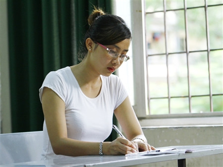 Thủ khoa ĐH Dược Hà Nội đạt 29,5 điểm