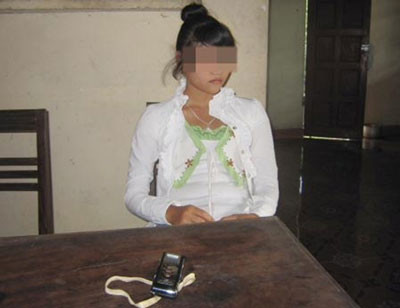 Cảnh ngộ éo le của nữ sinh 'bán trinh' cho đại gia