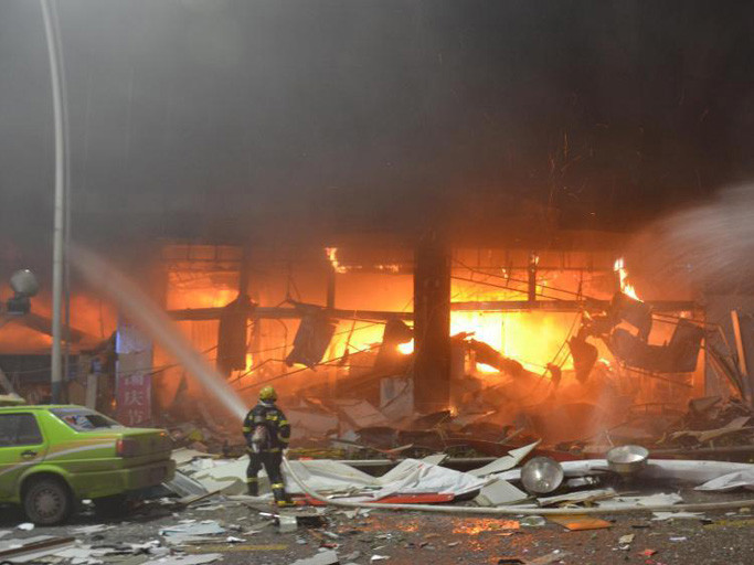 Cháy tại trung tâm mua sắm