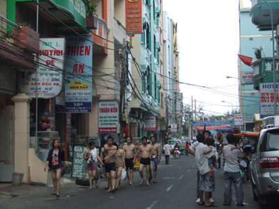 Vũng Tàu 'bội thực' nhà nghỉ