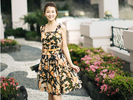 Đùi to trở nên thon gọn nhờ váy