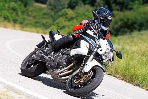 Bỏ hạn chế thi bằng lái A2 vào năm sau