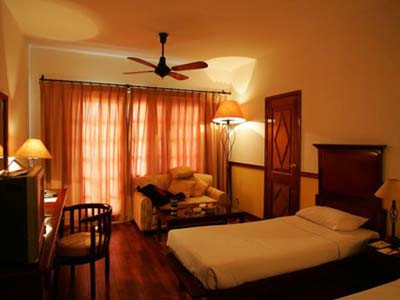 Dùng khăn tắm nhà nghỉ dễ mắc bệnh phụ khoa