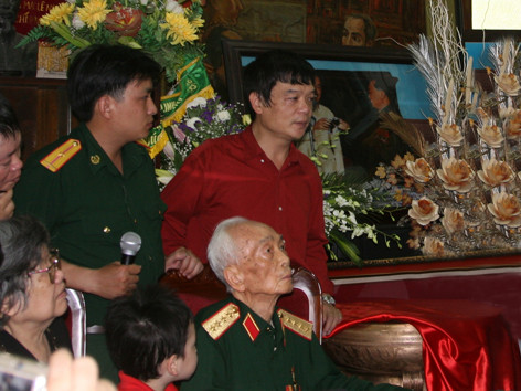 Quý vật gặp quý nhân