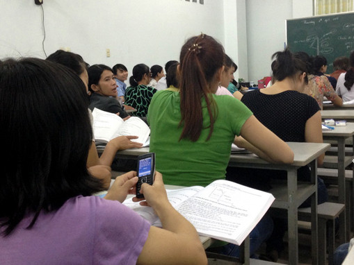 Đào tạo chui hàng ngàn sinh viên