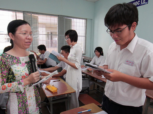Đừng để học sinh quay lưng với môn sử