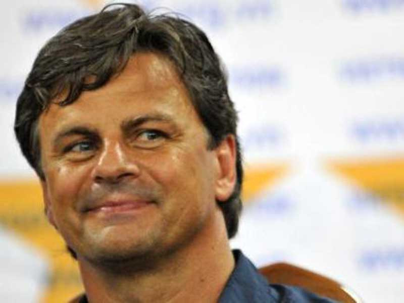 22.000 USD/tháng để làm gì?