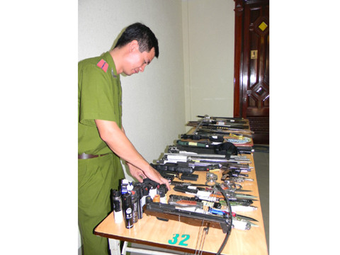 Còn đối tượng côn đồ, còn tổ công tác đặc biệt