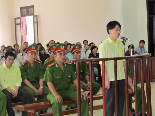 Siêu trộm Đặng Ngọc Tân trước vành móng ngựa