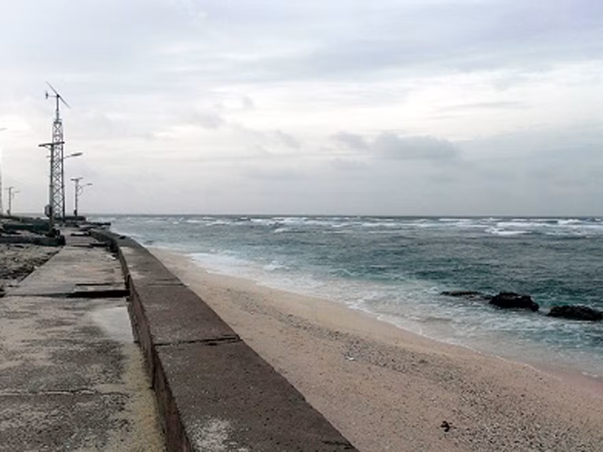 Trường Sa không còn gió to, sóng lớn