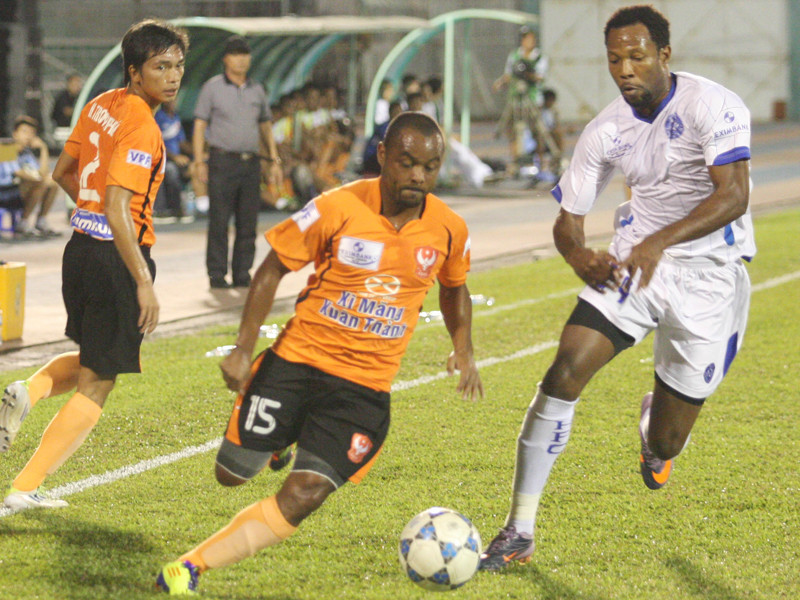 Thắng trận với tỷ số 2-0, Sài Gòn FC đến thời điểm này vẫn là đội bóng bất bại và đã chính thức vươn lên ngôi đầu bảng Ảnh: Tường Vũ