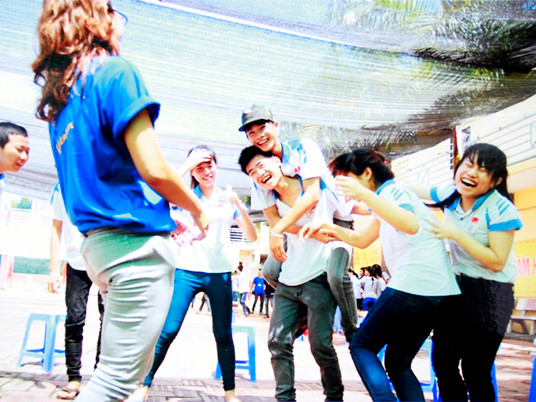 Sôi động ngày hội tình nguyện